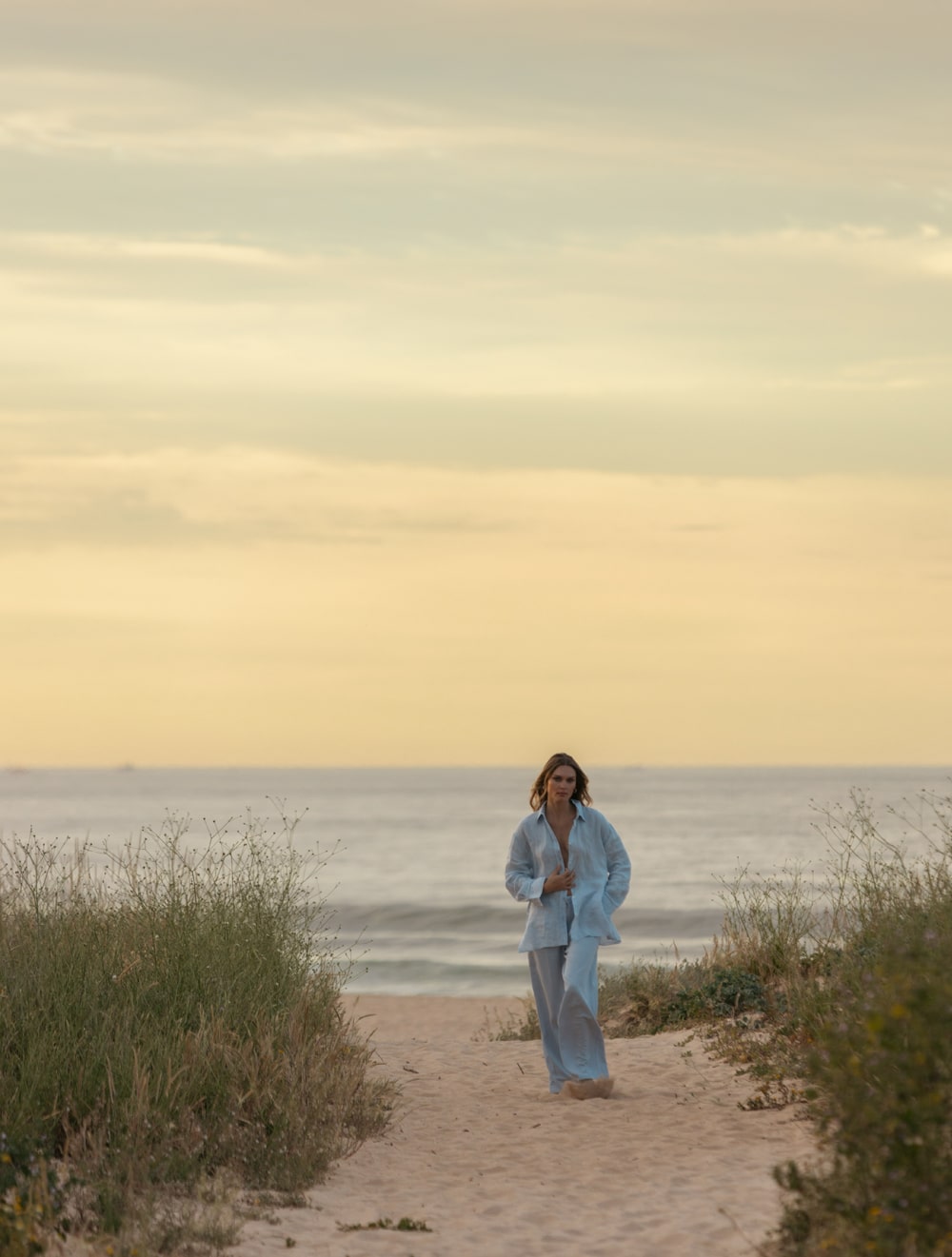 palmares beach walk algarve