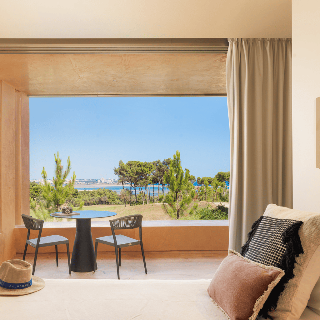 palmares-duplex-living-room-ocean-view